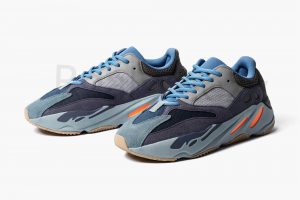 real Yeezy 700 Carbon Blue (2)