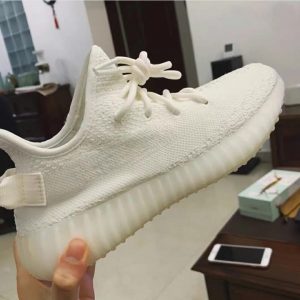 fake Yeezy cream white