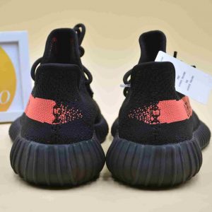 1:1 Yeezy V2 Core Black Red Replica