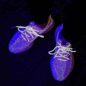 fake Yeezys glow