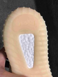 fake yeezys have real boost (5)